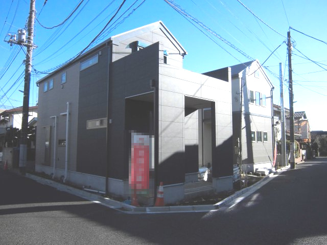 【外観】 | 練馬区南田中5丁目新築戸建全2棟。最終1棟 | 建築中です。11月7日撮影。