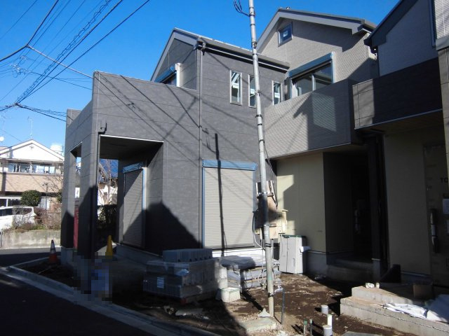 【前面道路含む現地写真】 | 練馬区南田中5丁目新築戸建全2棟。最終1棟 | 前面道路含む現地写真です