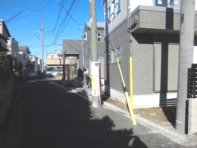 【前面道路含む現地写真】 | 練馬区南田中5丁目新築戸建全2棟。最終1棟 | 前面道路含む現地写真です