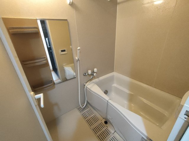 ボヌール奥戸の浴室