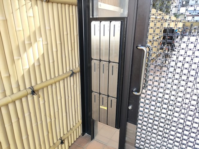 ボヌール奥戸のエントランス