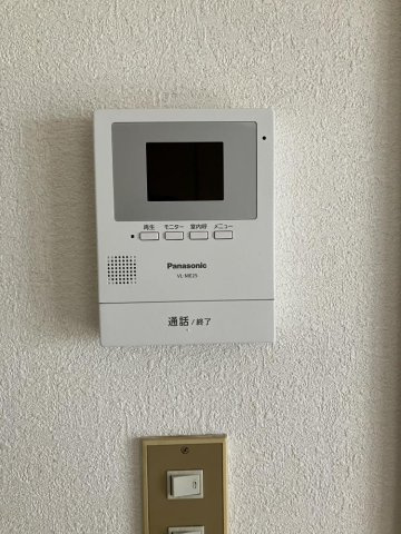 コンフォルトフミヤⅠのセキュリティ|モニター付きインターフォン