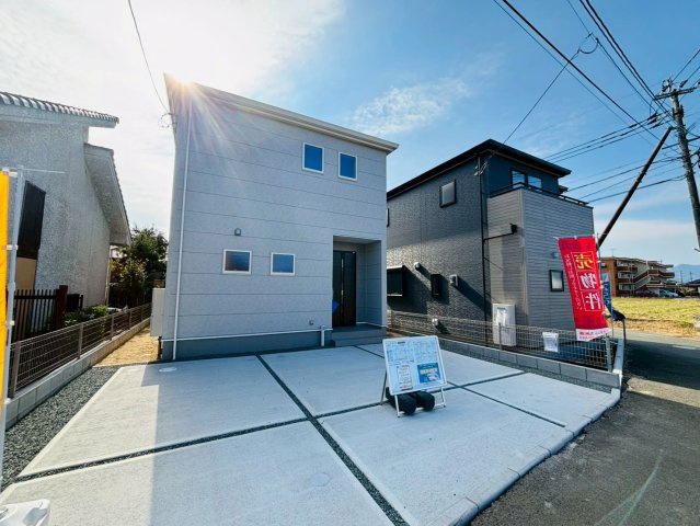 リーブルガーデン／北区鶴羽田第七／２号棟の外観