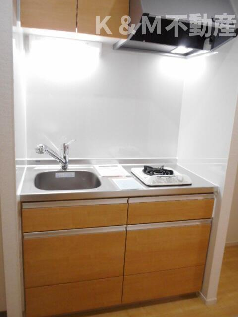 シェーヌⅣのキッチン|コンパクトなキッチンで掃除もラクラク