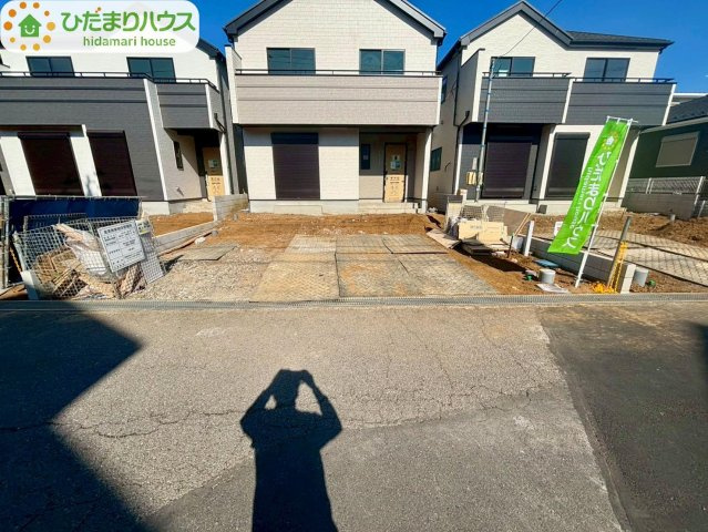 野田岩名2丁目　新築戸建　E号棟の駐車場|2025年11月現地写真(^^)