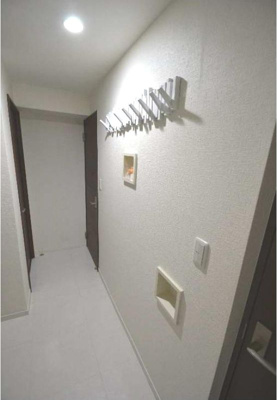 【設備】 | 愛マンション | 玄関ホールにはハンガーラックも