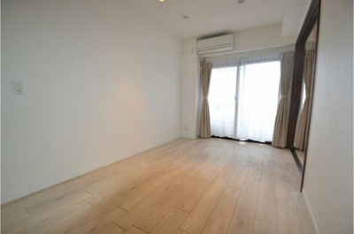 【バルコニー】 | 愛マンション | お洗濯も干せるバルコニー付き