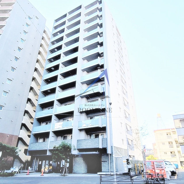 ＲＡＬＬＹ´Ｓ（ラリーズ）