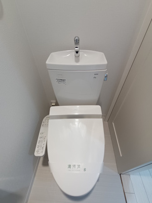 【トイレ】 | セントラルビレッジ新町 | 別部屋写真です。