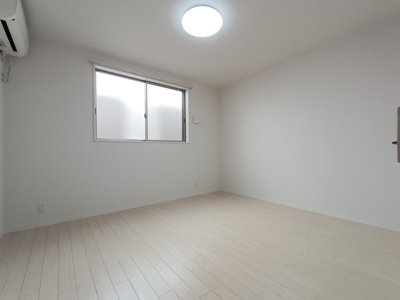 【居間・リビング】 | セントラルビレッジ新町 | 別部屋写真です。