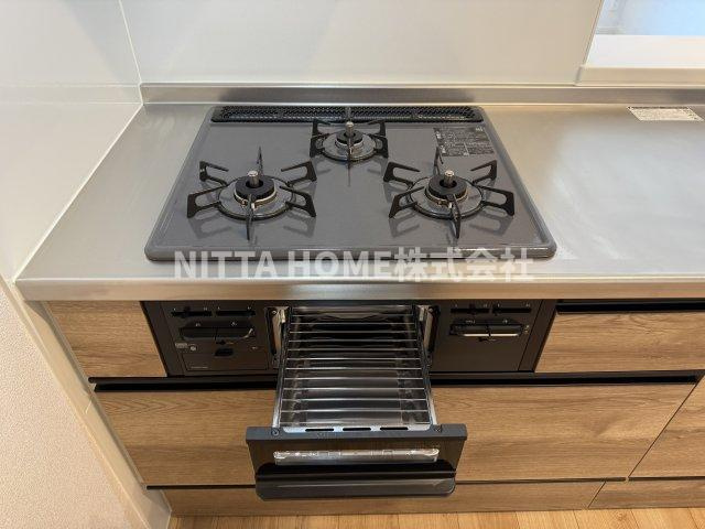 ベレオ西町の設備|お料理のしやすい３口コンロとグリル付き★