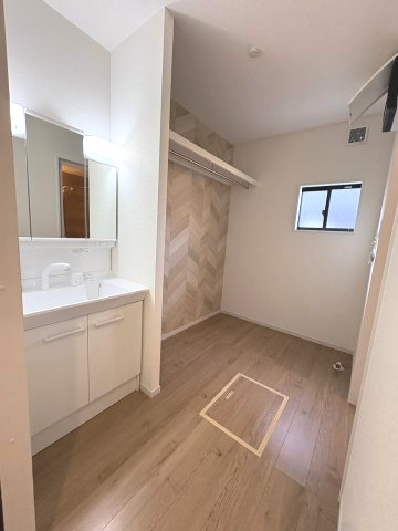 【洗面所】 | 糸島市志摩師吉8期・平屋　2号棟（全7棟）【仲介手数料無料・0円】 | 現地写真。