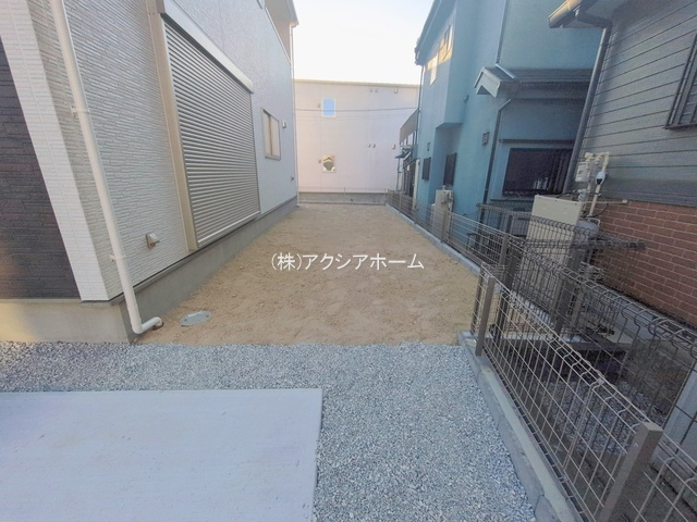 入間市豊岡2丁目・全1棟　新築一戸建　の前面道路含む現地写真|現地写真（2025年11月10日撮影）