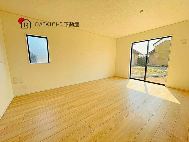 【居間・リビング】 | CRADLE GARDEN 加須市水深第3　新築戸建　全8棟　3号棟