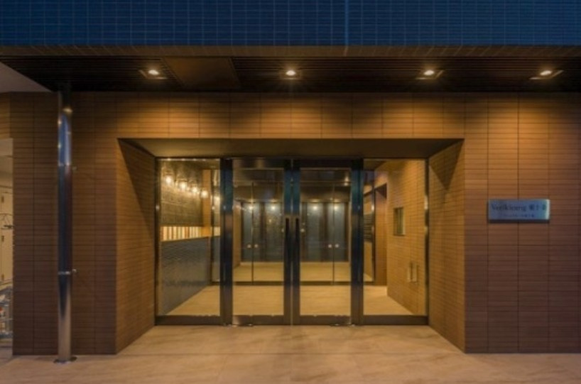 北区東十条４丁目の賃貸マンションのエントランス