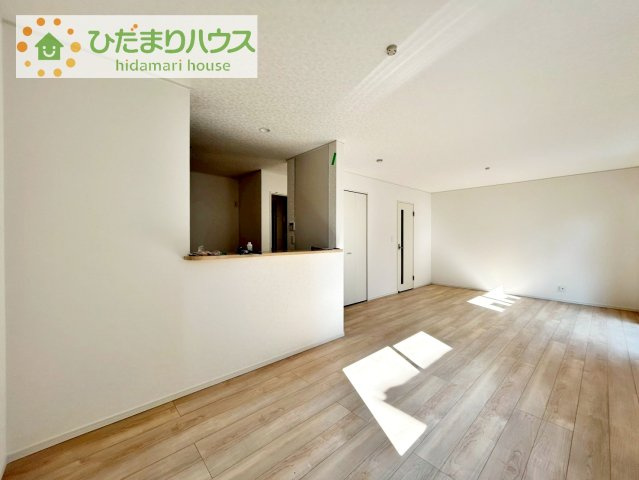 【居間・リビング】 | つくば市大曽根第1　新築戸建　1号棟 | 早くお仕事終わらせて、家に帰りたくなるようなリビングです(^^♪