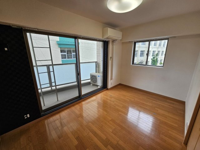 Dolce Vita王子公園の居間・リビング