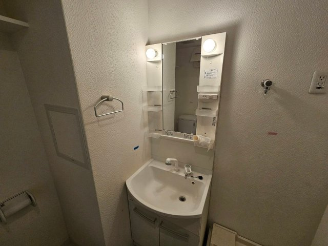 Dolce Vita王子公園の洗面所