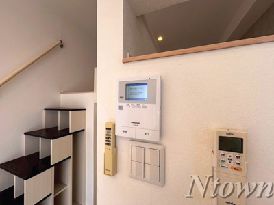 【セキュリティ】 | ハーモニーテラス靖国町 | モニター付きインターホンです