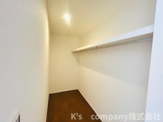 茅ヶ崎市中海岸４丁目　新築戸建　１号棟の収納|洋室9.5帖のウォークインクローゼット☆