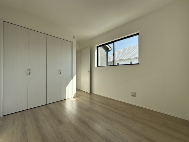 神戸市西区玉津町新方新築戸建の洋室