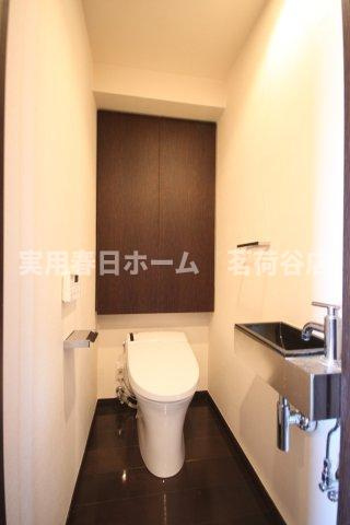 ※2022年の室内写真です。（フローリングの色が異なる可能性あり）