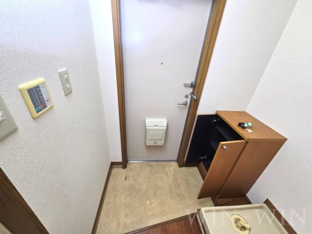 ROUTE 1 エルの玄関|イメージ（同建物内別部屋の写真です）