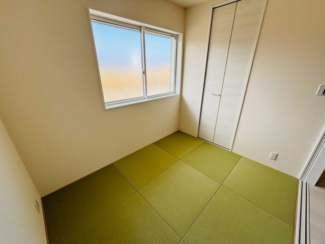 リーブルガーデン／北区鶴羽田第七／３号棟の和室