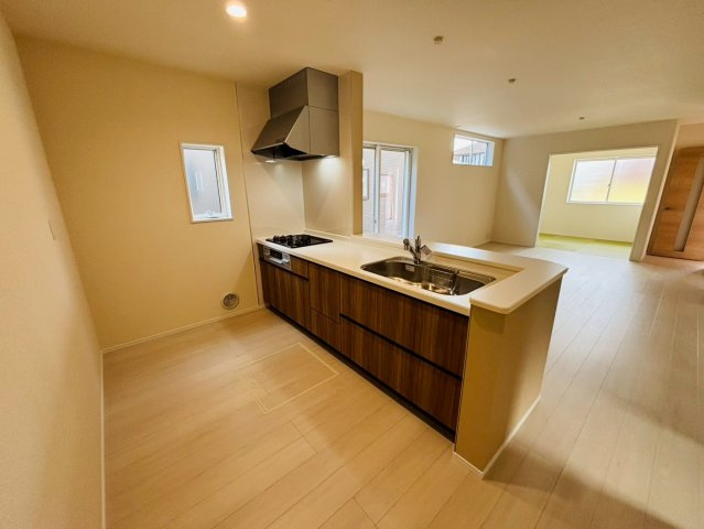 リーブルガーデン／北区鶴羽田第七／３号棟のキッチン