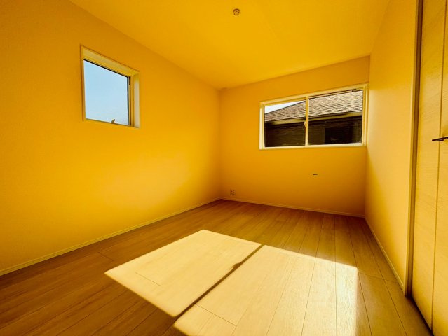 リーブルガーデン／北区鶴羽田第七／３号棟の洋室