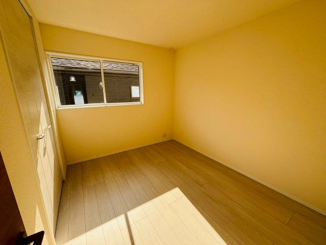 リーブルガーデン／北区鶴羽田第七／３号棟の洋室