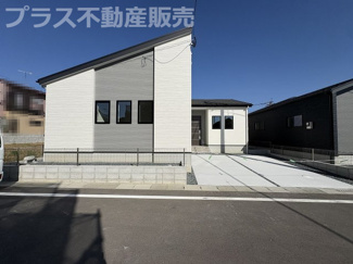 【外観】 | 現地写真。同じ物件を見るなら、プラス不動産販売にお任せ下さい。