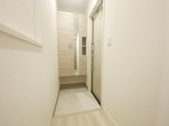 トリシア浦和の玄関