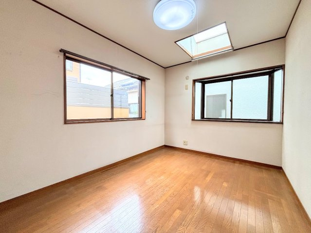 宮前区白幡台1丁目　中古戸建ての洋室|◆土・日・祝日は、当社スタッフによる現地案内会を実施しております。もちろん平日のご案内も可能です。お気軽にご相談ください！！
