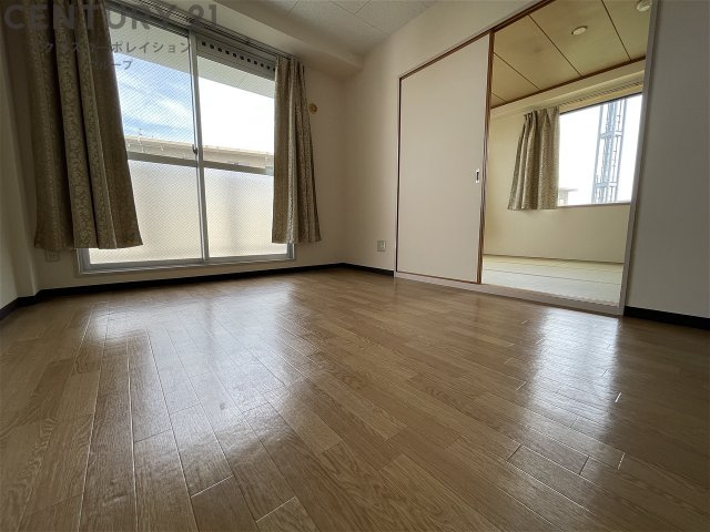 角部屋住戸で過ごしやすく、おすすめです。
