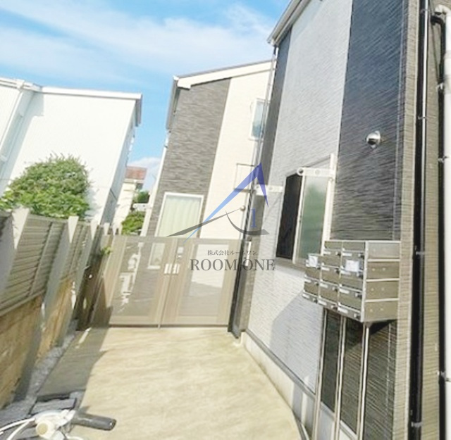 サンコート千歳烏山のエントランス|エントランスです。