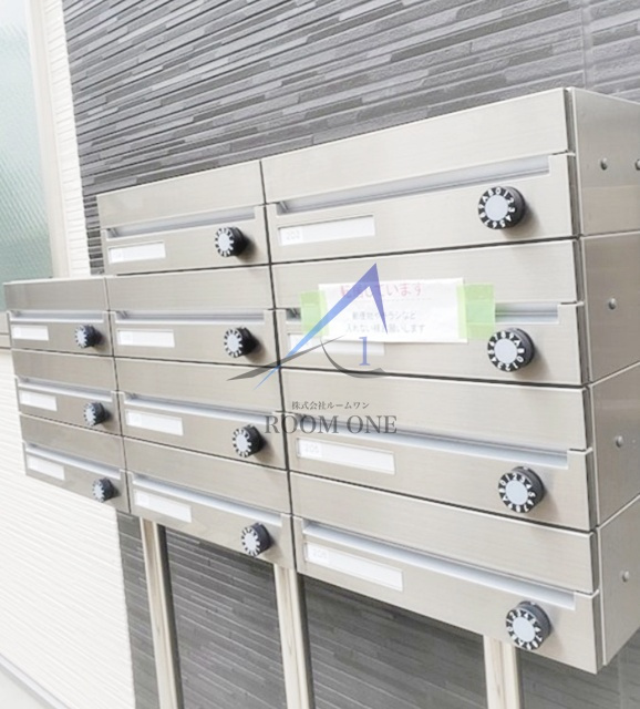 サンコート千歳烏山のその他共用部分|集合ポストです。