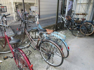 【その他共用部分】 | ヴィラ・オビラ（高井田賃貸） | 駐輪場です
