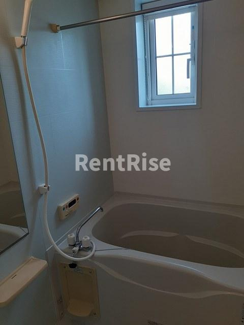 プリムローズの浴室|バス