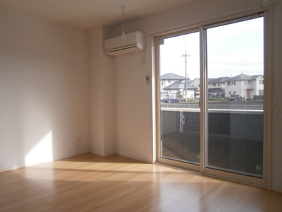 【居間・リビング】 | ＧＲＡＮＤＦＯＲＴ ＣＨＯＥＩ | リビング