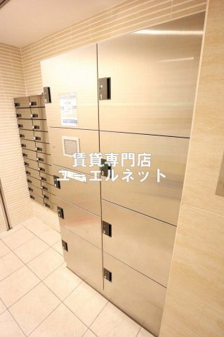 【その他共用部分】 | フランディルオーラ江坂 | 宅配ボックスで荷物の受け取りラクラク◎