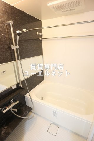 【浴室】 | フランディルオーラ江坂 | 1日の疲れをしっかりリフレッシュ♪