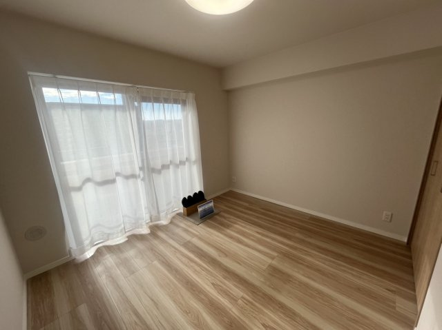 【洋室】朝日プラザ長町 