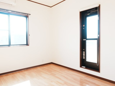 【洋室】 | 三重郡川越町大字当新田