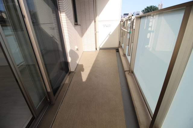 ザ・パークハウス代官山のバルコニー