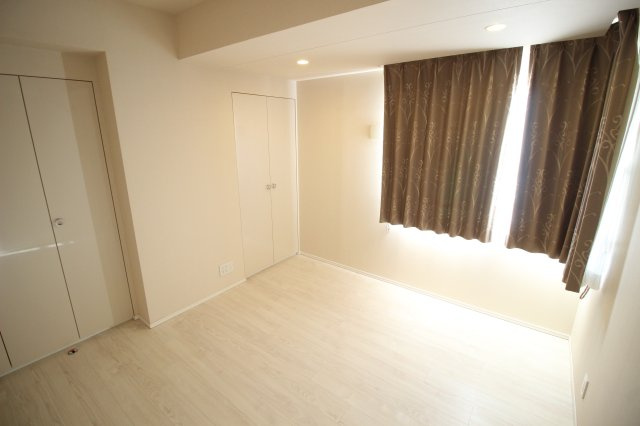 ザ・パークハウス代官山の洋室