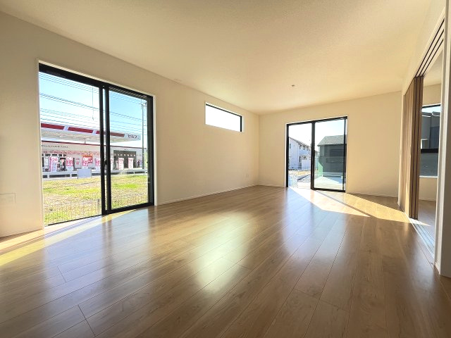 【居間・リビング】 | 糸島市志摩師吉8期・平屋　7号棟（全7棟）【仲介手数料無料・0円】 | 現地写真。