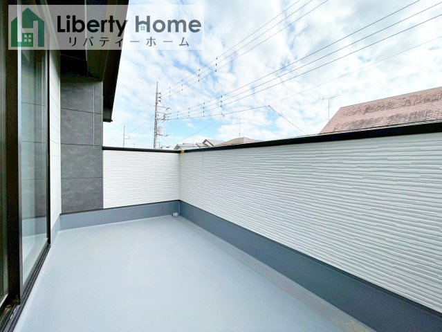 取手市井野9期　新築戸建　2号棟のバルコニー