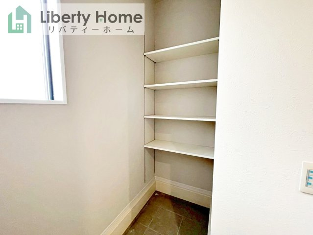 取手市井野9期　新築戸建　2号棟の玄関