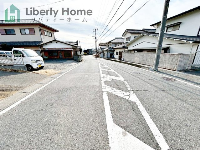 日立市東町3期　新築戸建　1号棟の前面道路含む現地写真